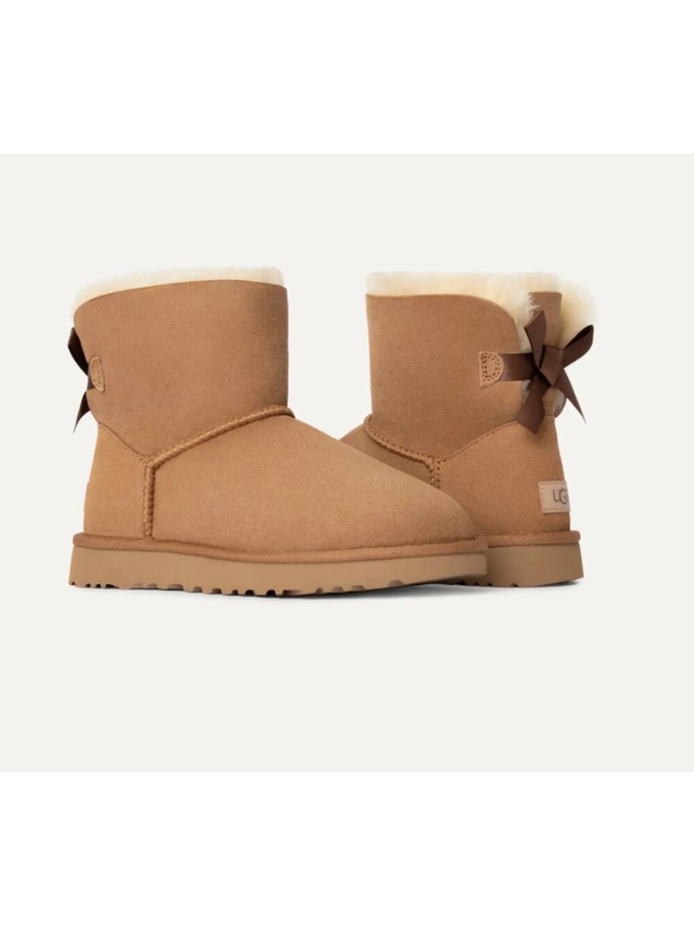 UGG Women's Mini Bailey Bow II Chestnut Size 10
